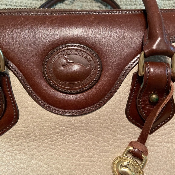 Vintage Dooney & Bourke satchel bag - Picture 2 of 5